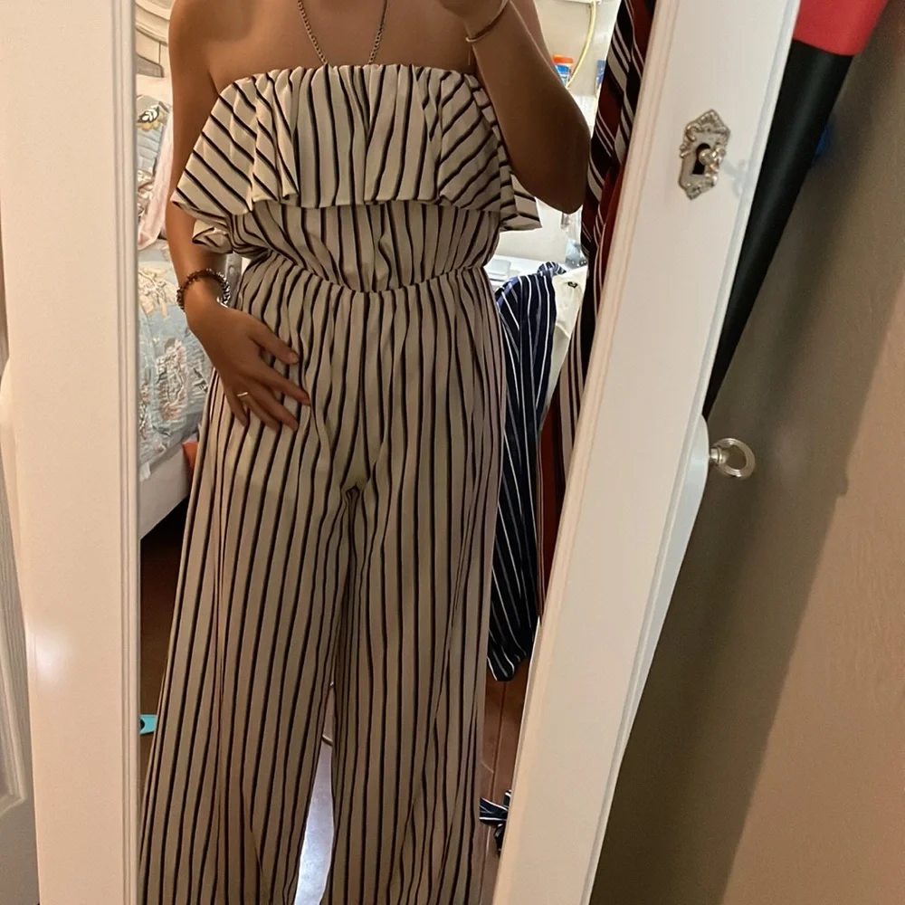 Romper - Picture 2 of 3